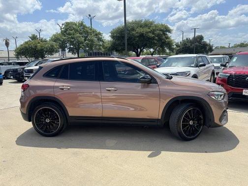 2022 Mercedes-Benz GLA 250 Base