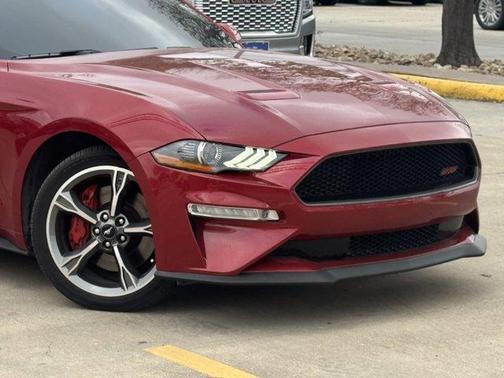 2022 Ford Mustang 