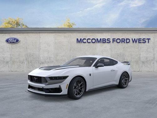 2025 Ford Mustang Dark Horse