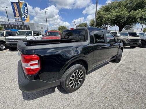 2023 Ford Maverick Lariat