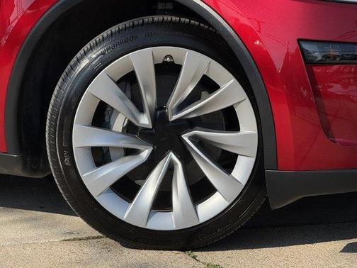 2026 Tesla Model Y Long Range