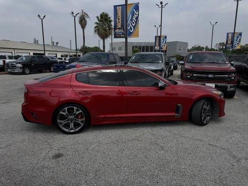 2021 Kia Stinger GT2