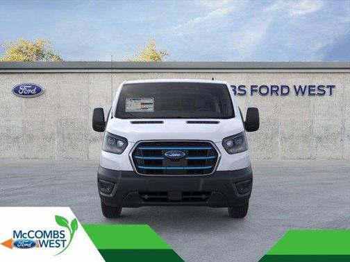 2025 Ford E-Transit Base