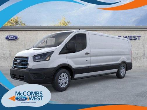 2025 Ford E-Transit Base