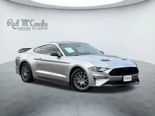 2022 Ford Mustang EcoBoost