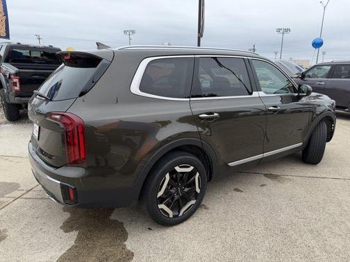Dark Moss 2025 Kia Telluride S