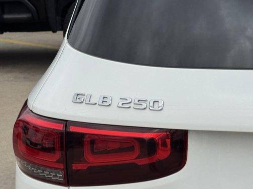 2023 Mercedes-Benz GLB 250 Base
