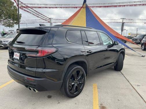 2024 GMC Acadia Elevation