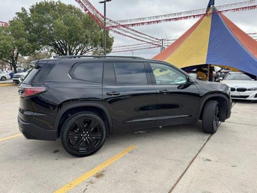 2024 GMC Acadia Elevation