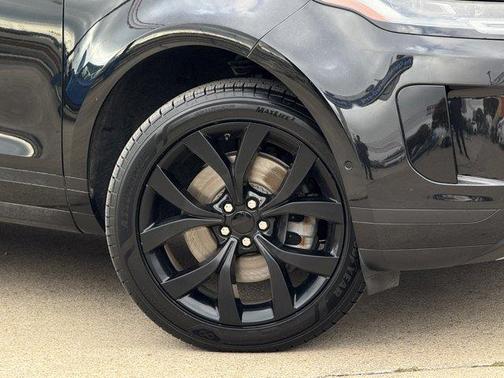 2020 Land Rover Range Rover Evoque SE