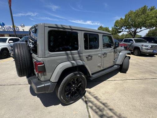 2022 Jeep Wrangler Unlimited 4xe Sahara