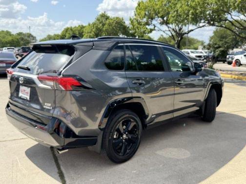 2021 Toyota RAV4 Hybrid XSE