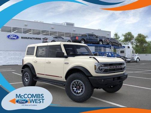 Wimbledon White 2026 Ford Bronco Outer Banks