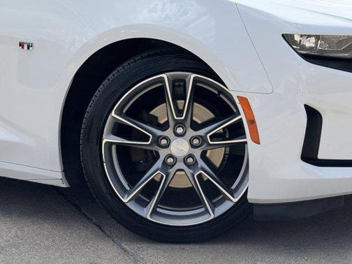 2023 Chevrolet Camaro 2LT