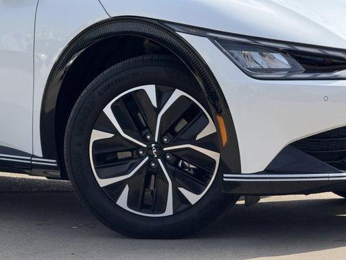 2024 Kia EV6 Wind