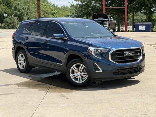 Blue Emerald Metallic 2020 GMC Terrain SLE