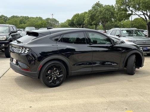 2024 Ford Mustang Mach-E Select