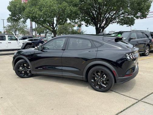 2024 Ford Mustang Mach-E Select