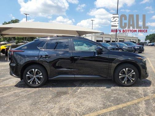 2025 Toyota bZ4X Limited