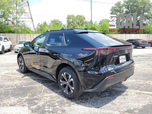 2025 Toyota bZ4X Limited