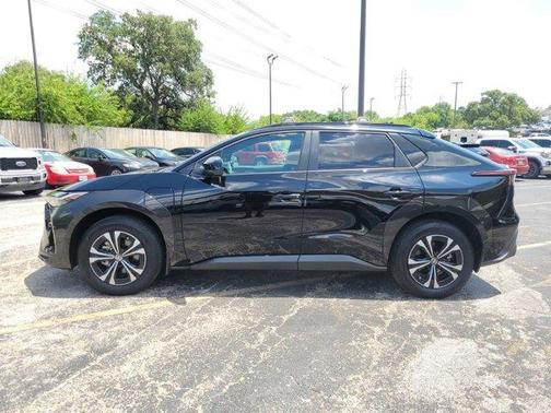 2025 Toyota bZ4X Limited