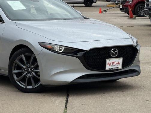 Sonic Silver Metallic 2019 Mazda Mazda3 FWD w/Preferred Package