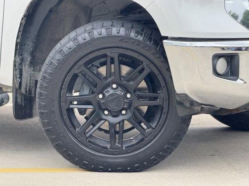 2019 Toyota Tundra SR5