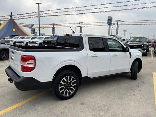 2023 Ford Maverick Lariat