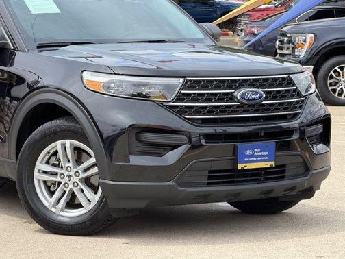 Agate Black Metallic 2024 Ford Explorer XLT