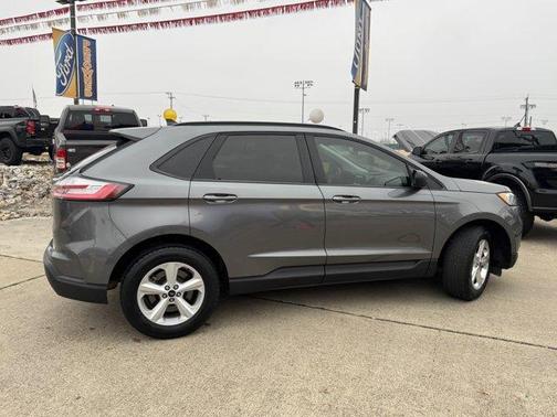2023 Ford Edge SE
