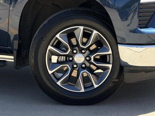Northsky Blue Metallic 2022 Chevrolet Silverado 1500 LT