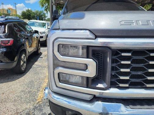 2024 Ford F-350 Lariat Super Duty