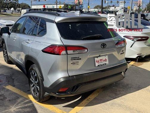 2024 Toyota Corolla Cross Hybrid SE