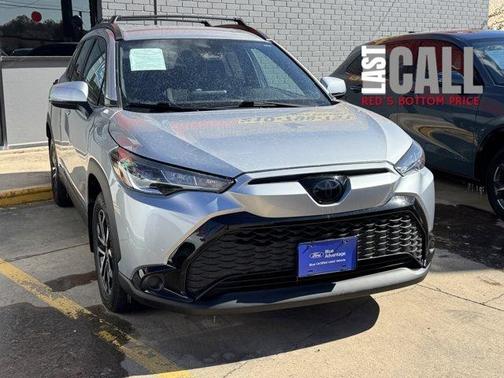 2024 Toyota Corolla Cross Hybrid SE