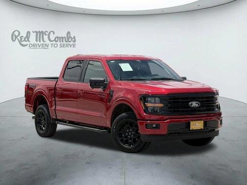 Rapid Red Metallic Tinted Clearcoat 2025 Ford F-150 XLT