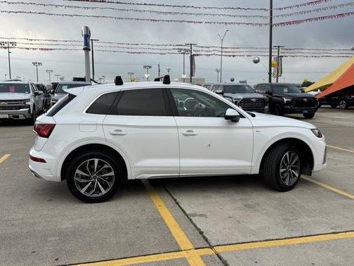 2023 Audi Q5 45 S line Premium Plus