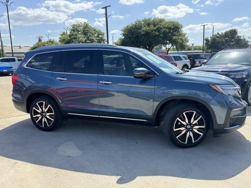 2020 Honda Pilot Touring 8-Passenger