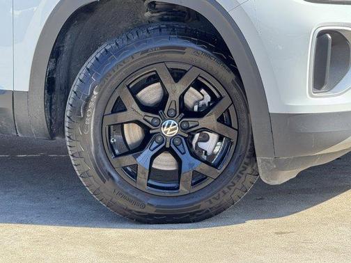 2024 Volkswagen Atlas 2.0T Peak Edition SE w/Technology