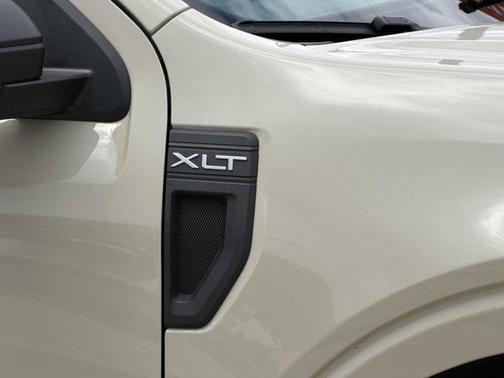 Terrain 2024 Ford Maverick XLT