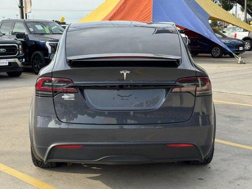2023 Tesla Model X Base