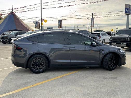 2023 Tesla Model X Base