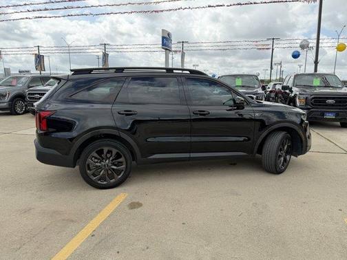 Ebony Black 2023 Kia Sorento X-Line EX