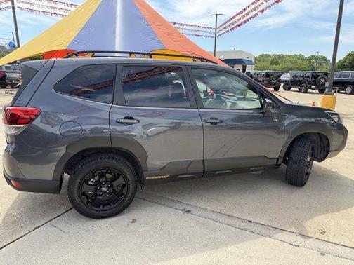Magnetite Gray Metallic 2024 Subaru Forester Wilderness
