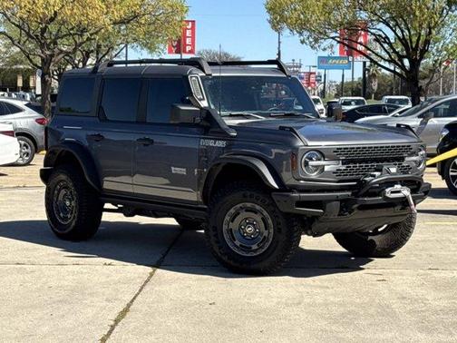 2024 Ford Bronco Everglades