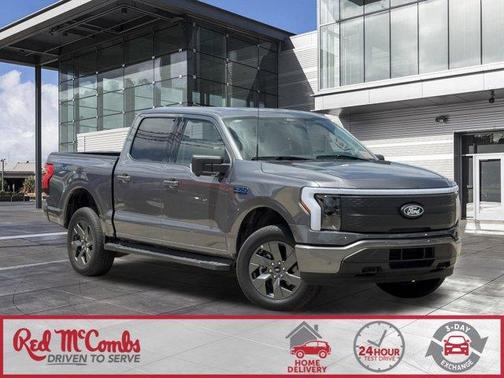 2025 Ford F-150 Lightning Flash