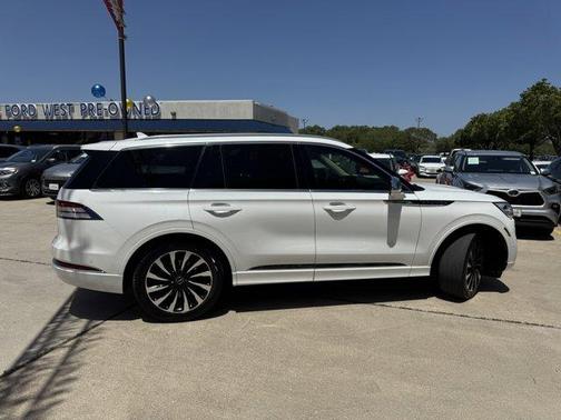 2021 Lincoln Aviator Black Label Grand Touring