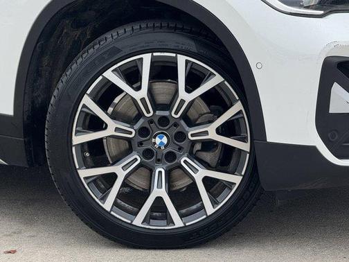 2021 BMW X1 sDrive28i