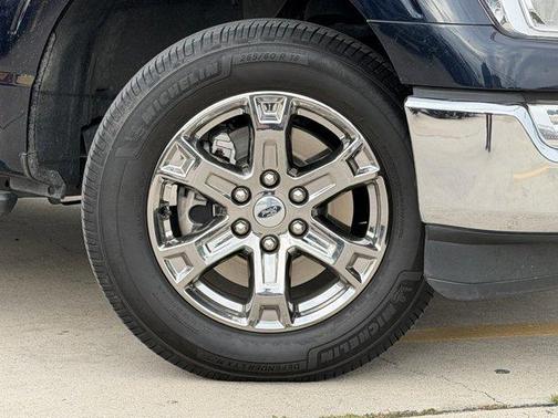 Antimatter Blue Metallic 2022 Ford F-150 XLT