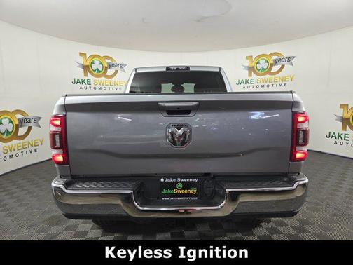 2021 RAM 2500 Big Horn Crew Cab 4x4 6'4' Box