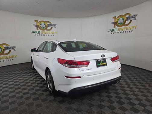 2020 Kia Optima LX